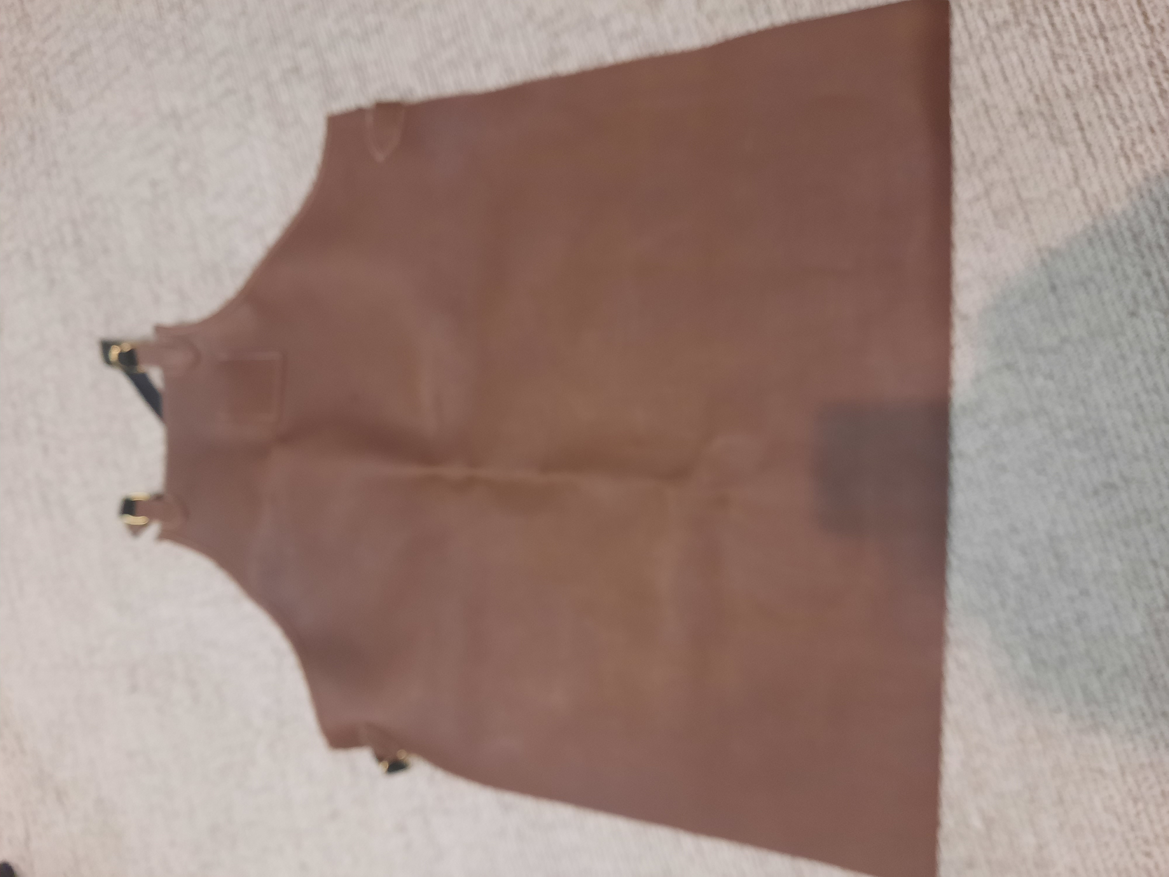shop apron photo